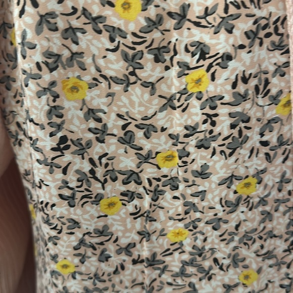 LOFT Sweater - Picture 4 of 9